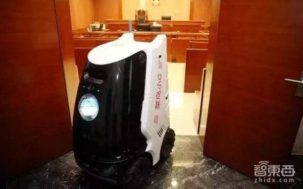 京東菜鳥物流戰(zhàn)互掐 機器人已展開決斗！